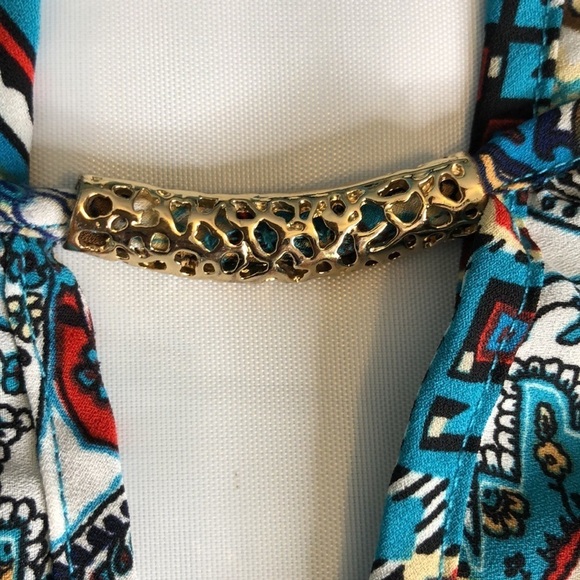 BCX Womens Slit Sleeve Floral Blouse 3/4 Sleeve Keyhole Neck Bohemian - Picture 8 of 9